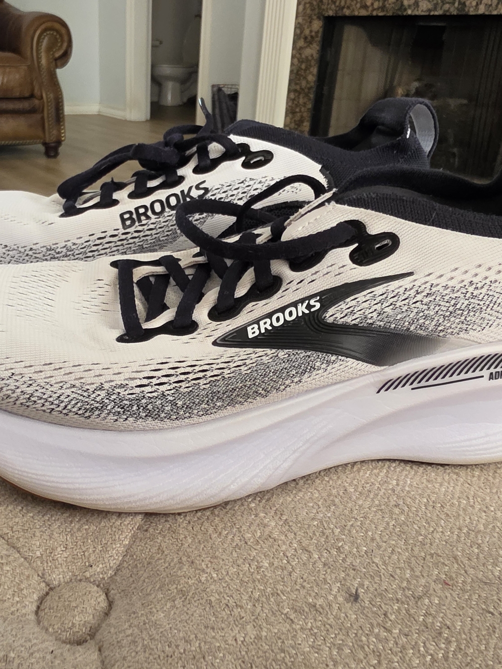 Brooks Women's Running Shoes - White with Black Details